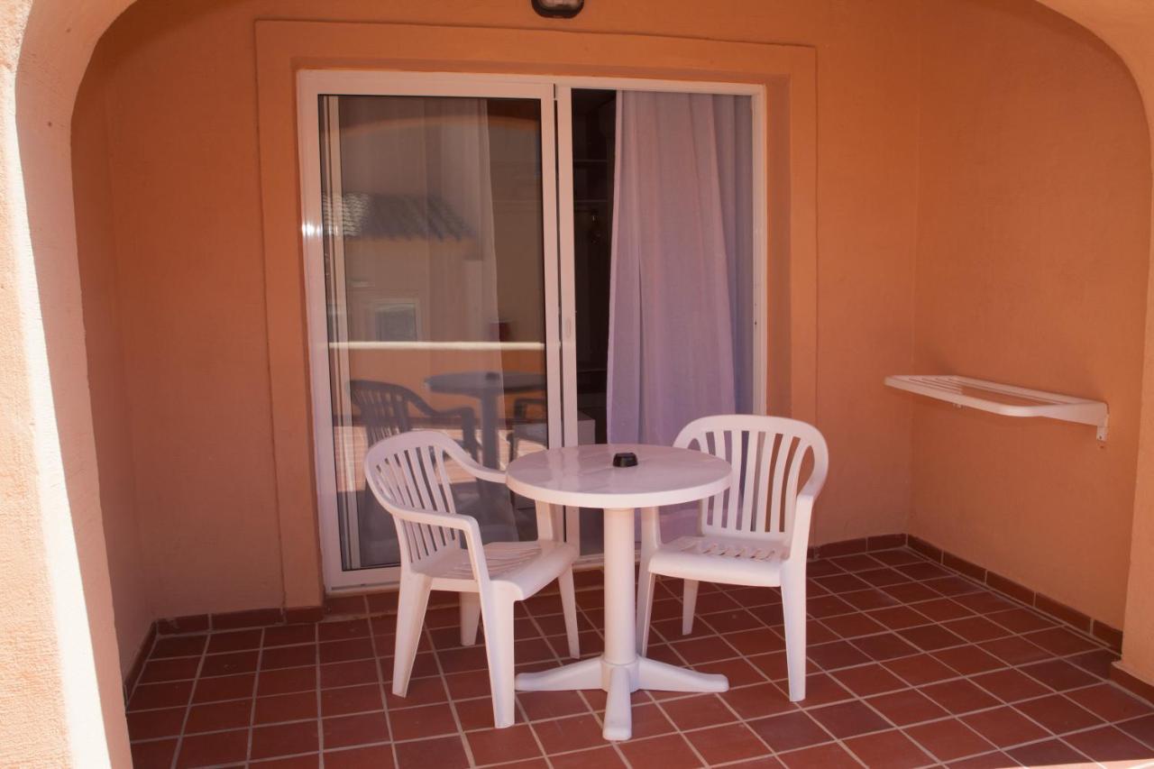 Arenas De Son Bou Otel Dış mekan fotoğraf