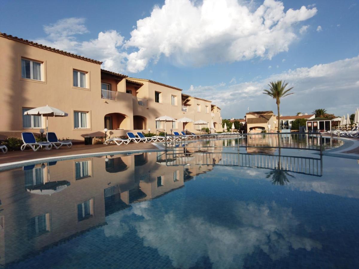Arenas De Son Bou Otel Dış mekan fotoğraf